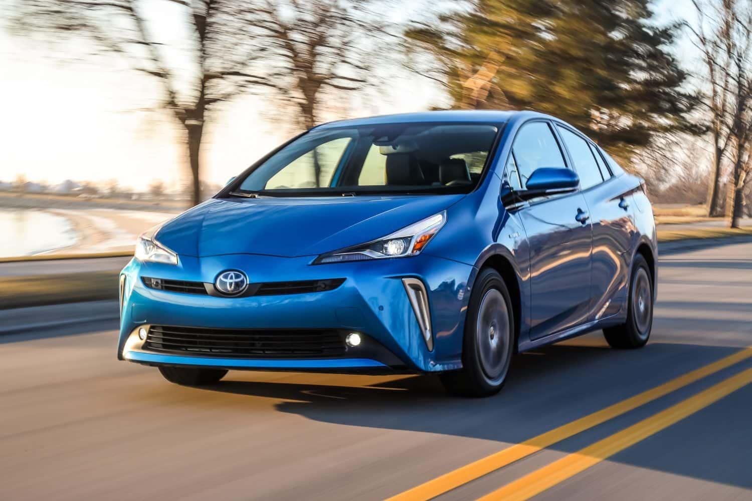 The Best Fuel-Efficient Cars For Budget-Conscious Drivers 